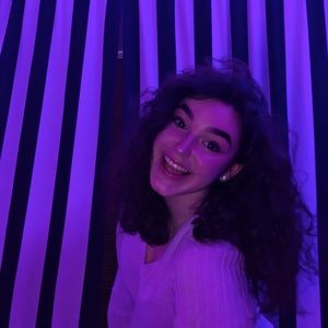 🦋Meet Your Posher🦋